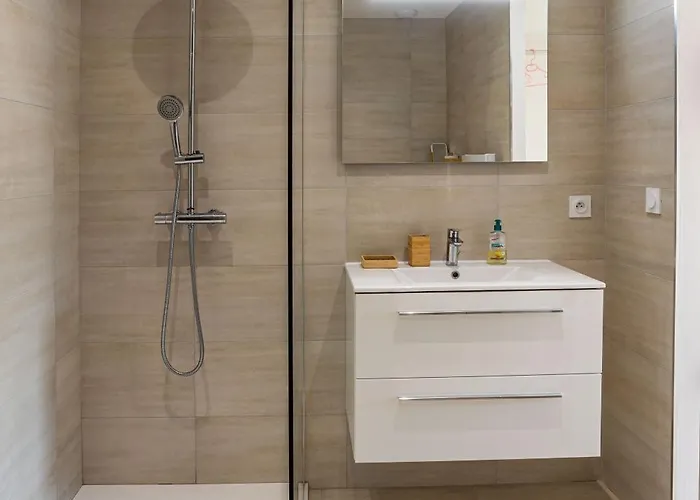 Oia - Avec Piscine Privee