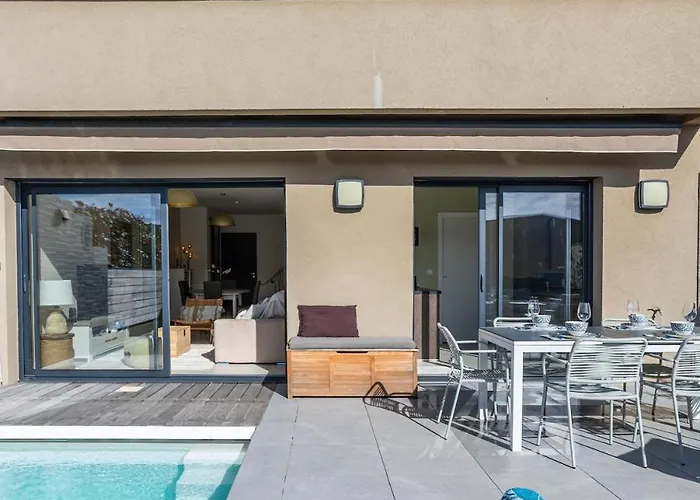 Oia - Avec Piscine Privee コンカ